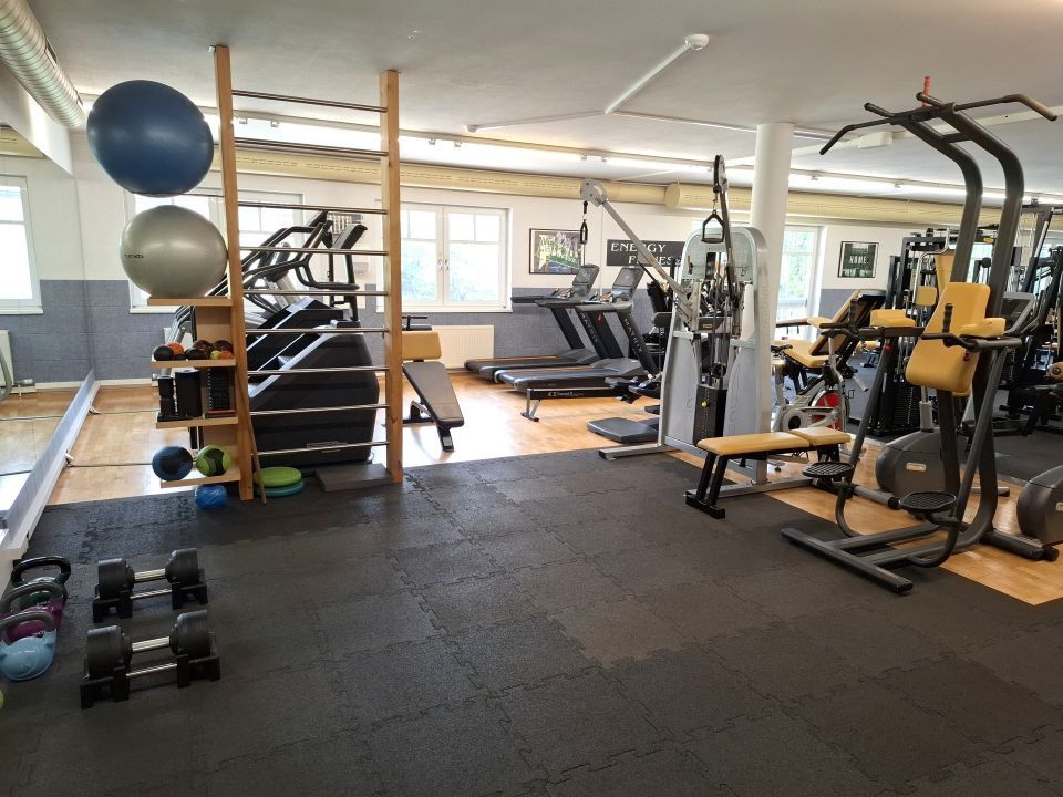 Studio Image